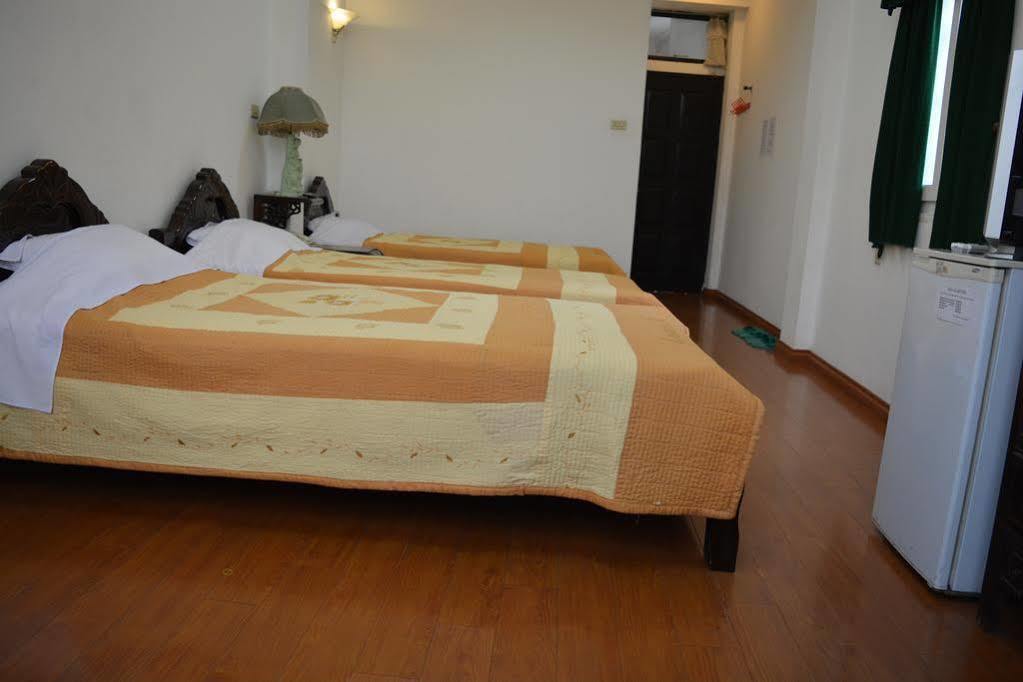 Hoang Cuong Hotel Ханой Экстерьер фото