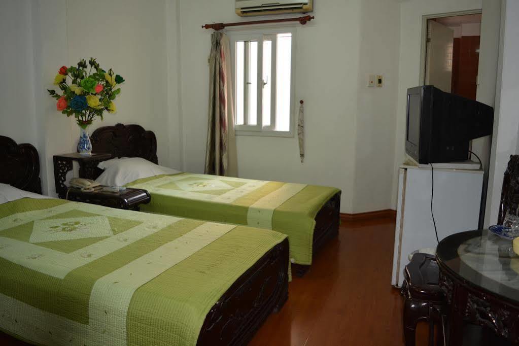 Hoang Cuong Hotel Ханой Экстерьер фото